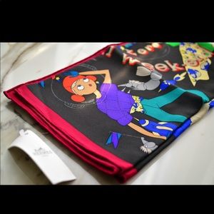 🔚SOLD 💯 Authentic Hermes women’s scarf 70